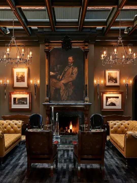 HJ_Galleries_Resort_102223_Asset-33