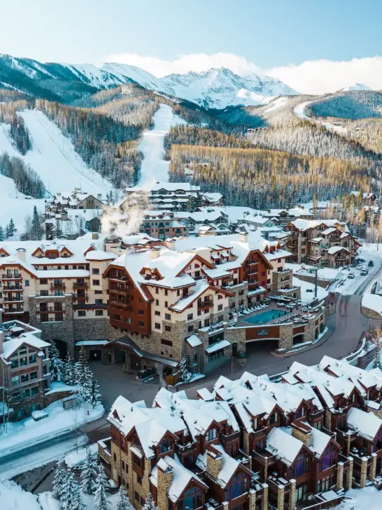 MDL_Galleries_Resort_112823_Asset-33