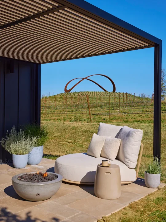 stn-gallery-stay-acreroom-patio